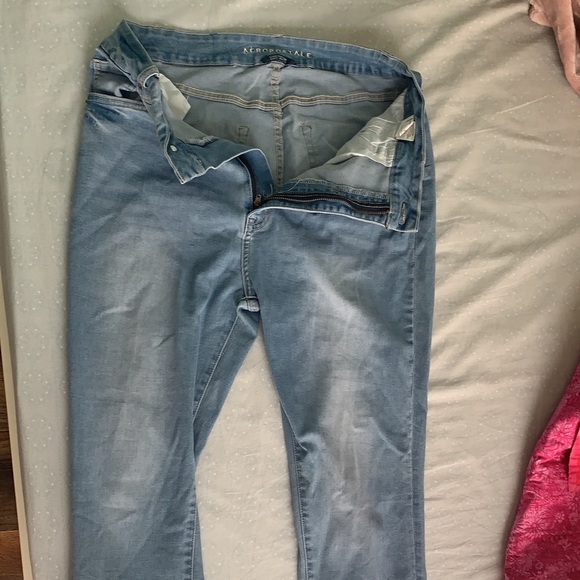 Blue Skinny Jeans, Super High Waisted Fit, Curvy Jeggins!           -AEROPOSTALE - Picture 3 of 5
